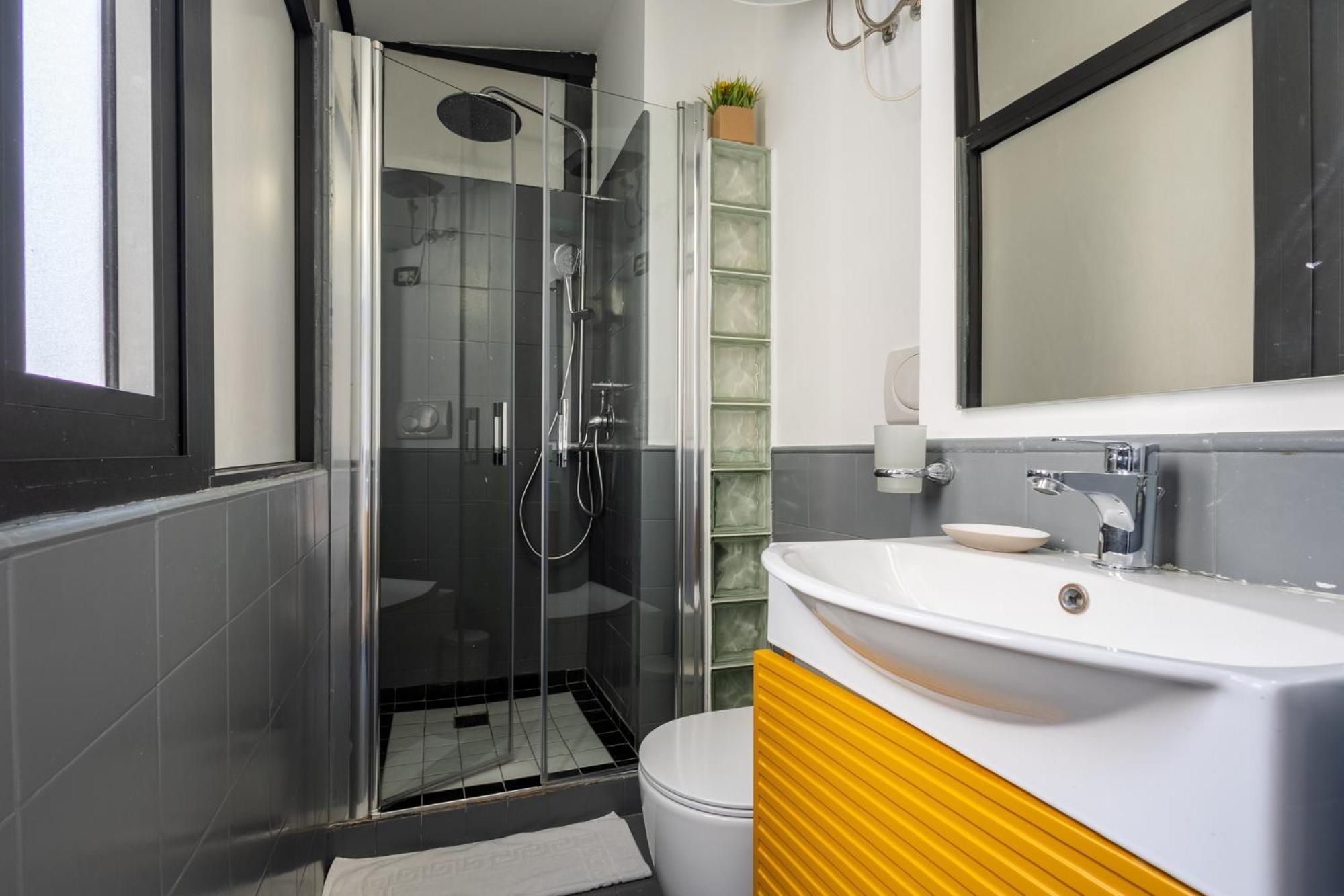 Appartement Iflat Spanish Steps Elegant & Spacious Rome
